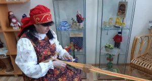 «Домовёнок», «Ткачество», «Тканые пояса»